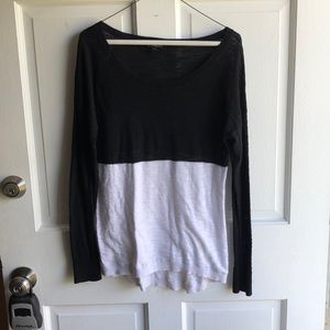 Long sleeve express sweater